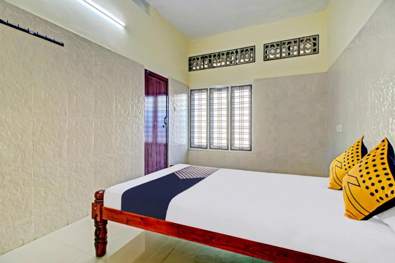 Spot On J P Tourist Home Kollam Luaran gambar