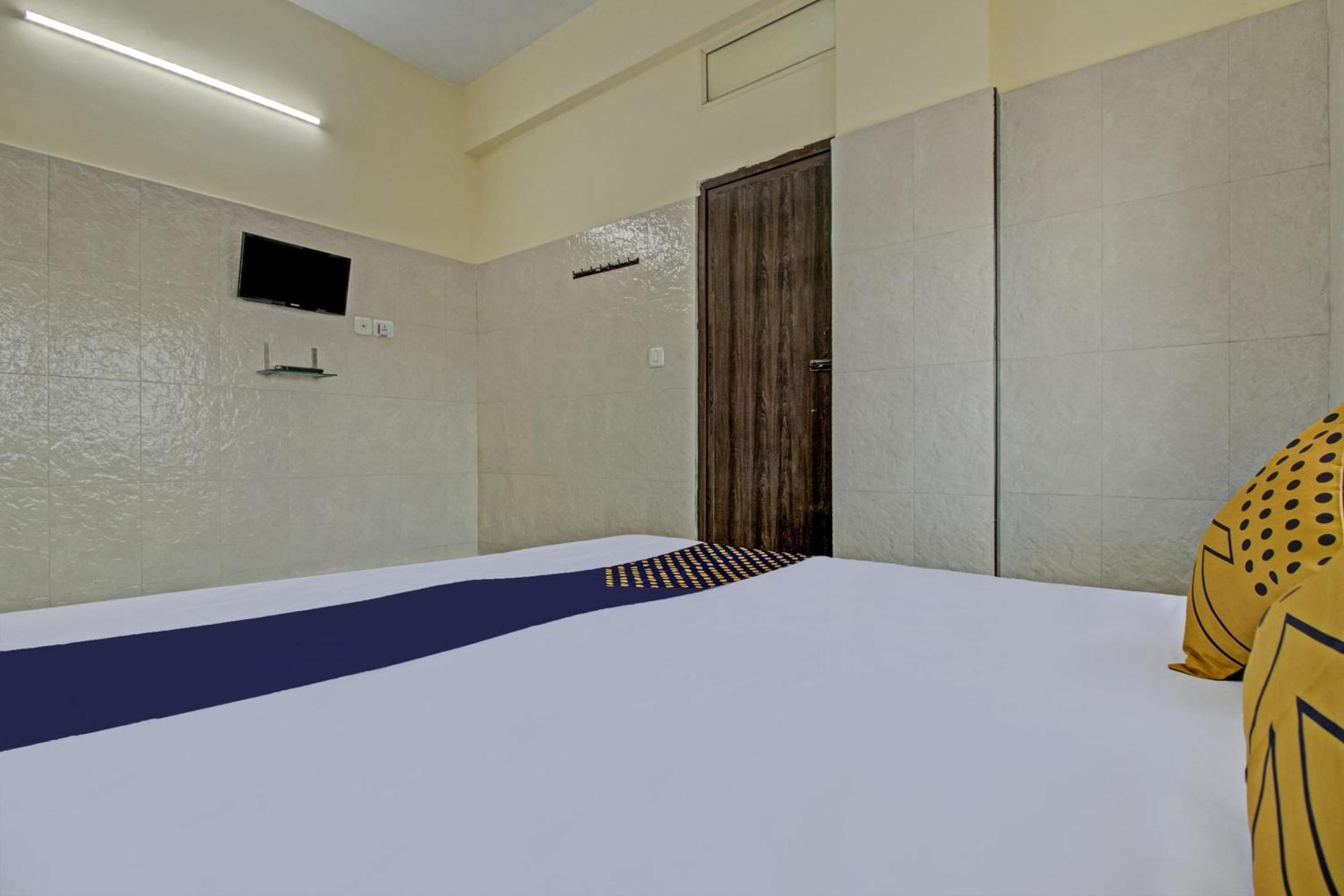 Spot On J P Tourist Home Kollam Luaran gambar