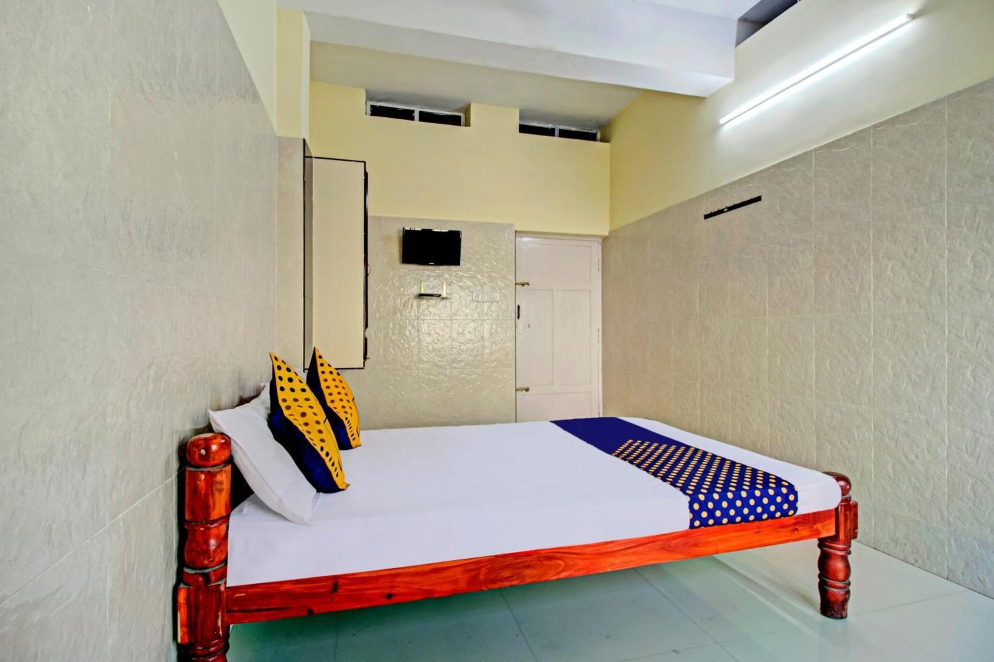 Spot On J P Tourist Home Kollam Luaran gambar